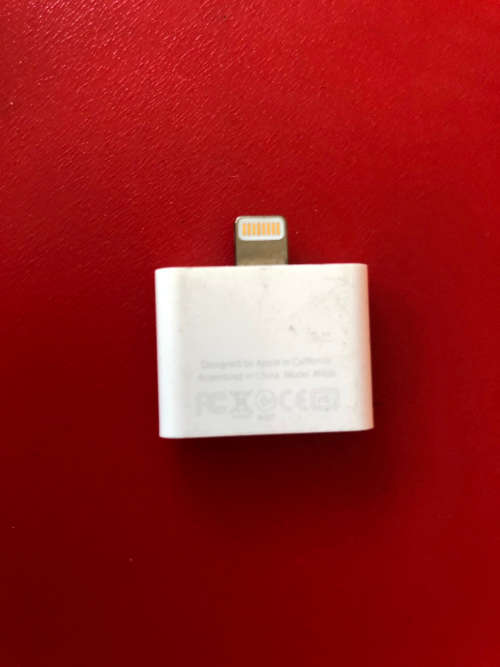 Apple 30 pin Adapters (5 adapters)