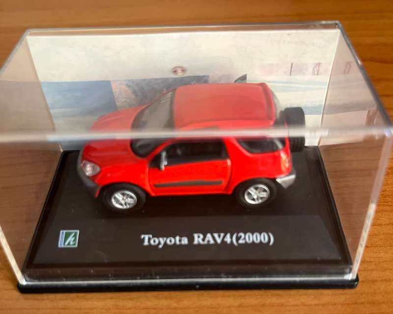 Model Cars Set (BMW, VW Beetle, Rav 4, Mini 7)