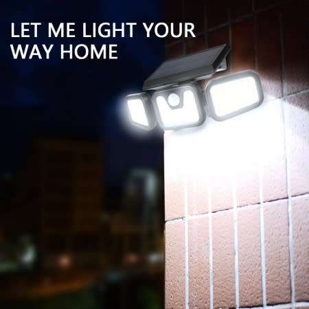 3 HEAD SOLAR WALL LAMP