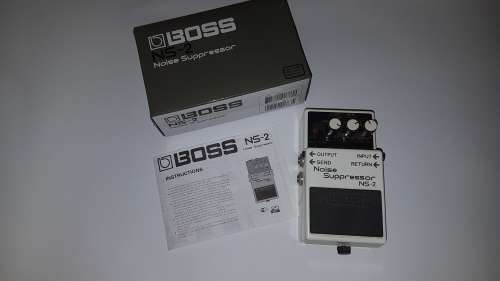 BOSS NS - 2 NOISE- SUPPRESSION EFFECTS PEDAL