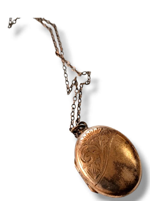 Rolled Gold Locket #0146