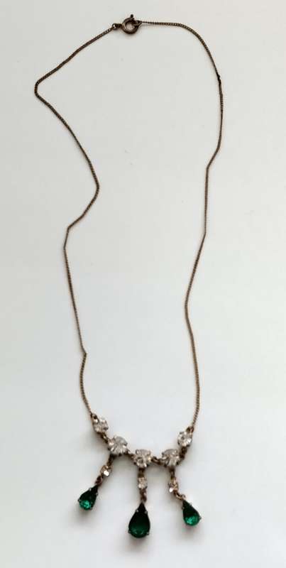 Necklace with diamantes  #F0017