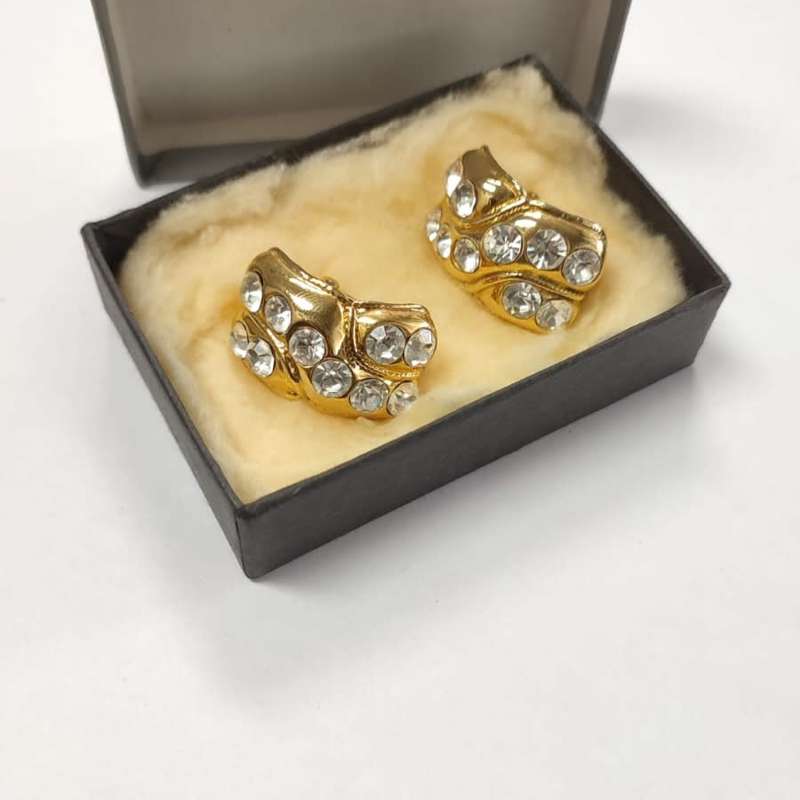 Gold Clip on Vintage Earrings #F0045
