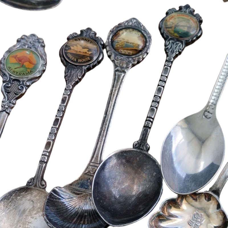 Australian Mix of Collectable Teaspoons (Lot of 21) #O0034