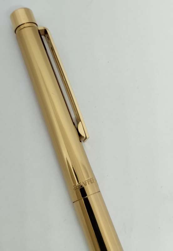 Sheaffer Ballpoint Pen with Velvet Pouch #O0022