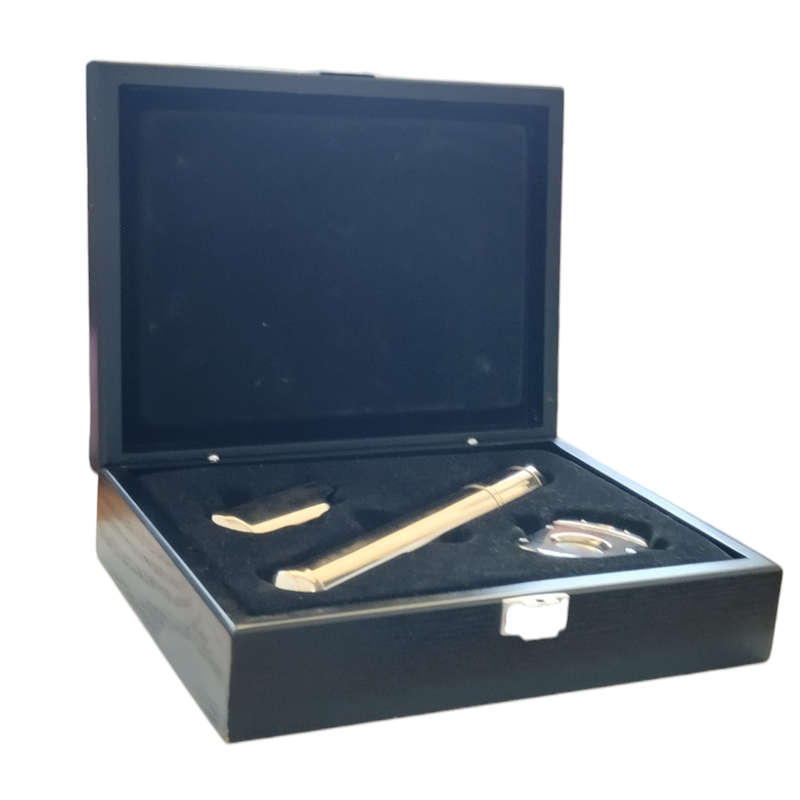 Silver Plated Full Cigar Set with Box #O0046