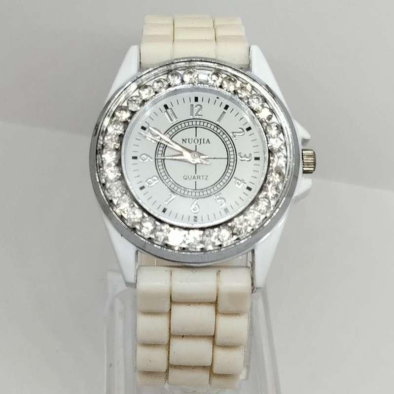 Nuojia Quartz Ladies Watch #W0053