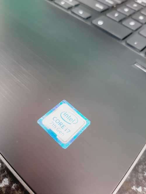 DELL Vostro 15 5568 Intel 7th Gen,16GB Ram,512GB Ultra-Fast SSD M.2 Core i7-7500U up to 3.50GHz CPU