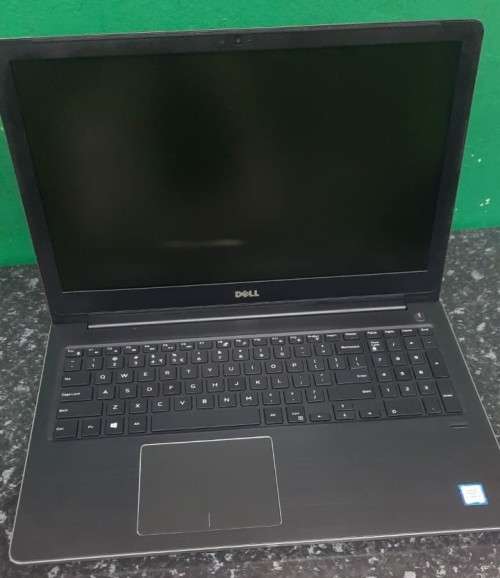 DELL Vostro 15 5568 Intel 7th Gen,16GB Ram,512GB Ultra-Fast SSD M.2 Core i7-7500U up to 3.50GHz CPU