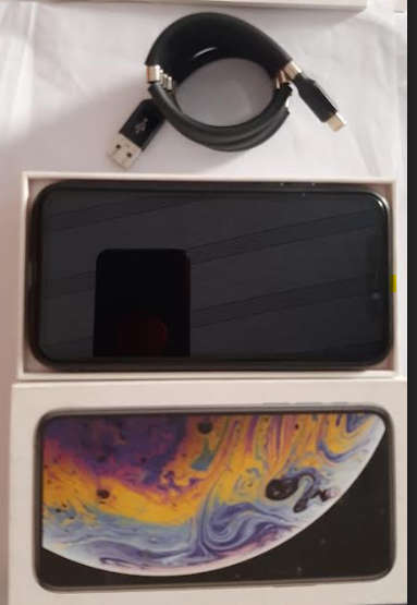 Apple iPhone XS 256GB Good as New - Silver