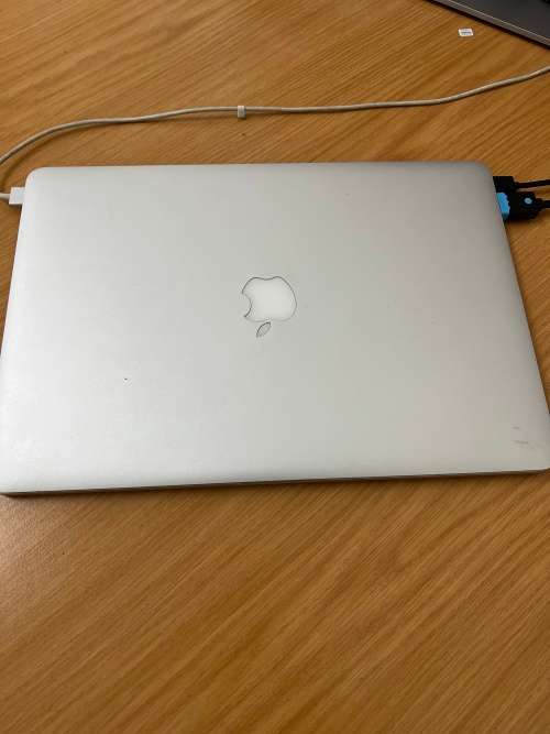 Apple MacBook Pro 15 inch Retina | 2.7GHz Qaud Core i7 | 16GB DDR3 Ram | 500GB SSD | 2013