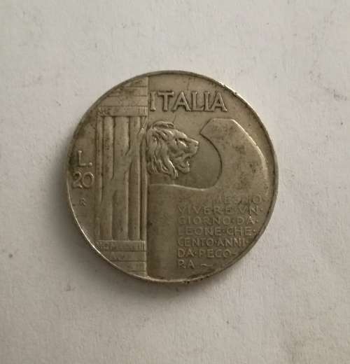 Crown size silver Italian 20 L coin.  Good condition.