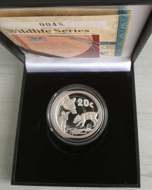WILDLIFE SERIES. AFRICA WILD DOG 20 CENT STERLING SILVER ONE OZ PROOF COIN.