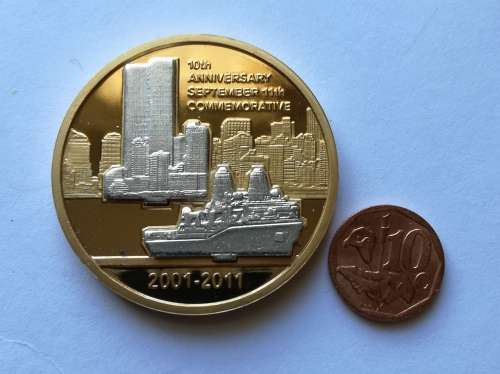 WORLD TRADE CENTER COMMEMORATIVE MEDAL.  PLEASE READ THE CERTIFICATE.