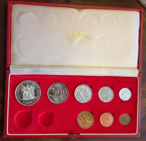 1975 South Africa short proof set.