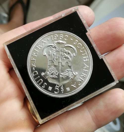 1960 UNC South Africa silver 5 Shillings. Photos in discription.