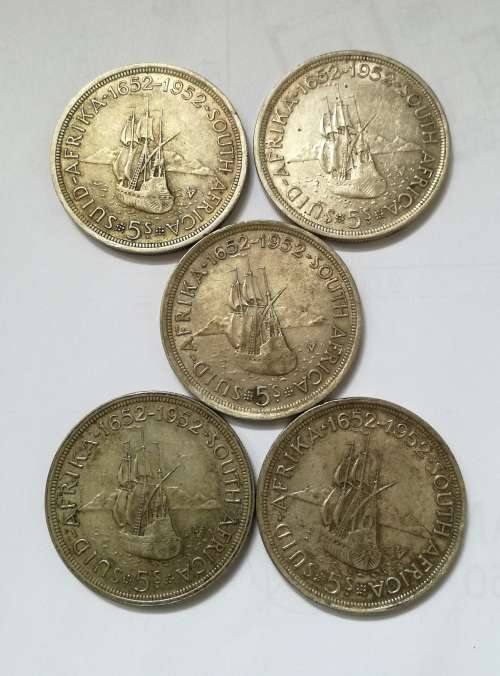 South Africa 1952×5 Silver 5 Shillings. Photos are in discription.