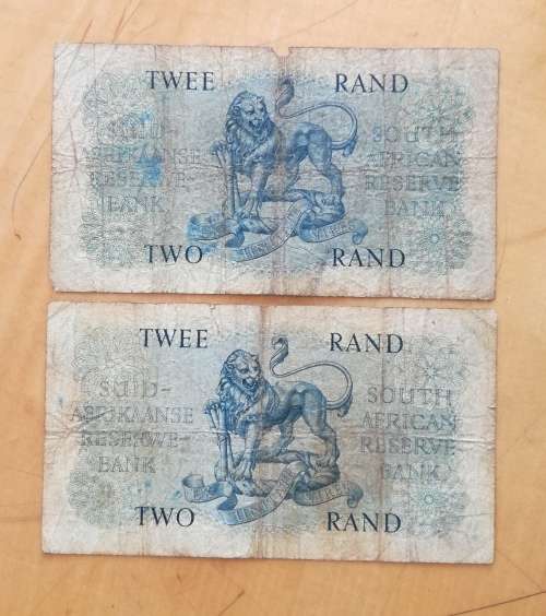 South Africa collection of 2 old R2 bank notes.