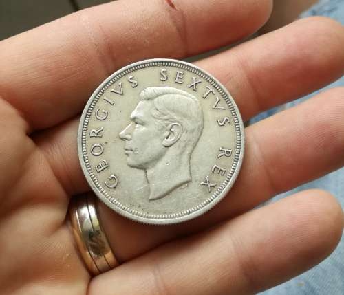 South Africa 1949 silver 5 Shillings.