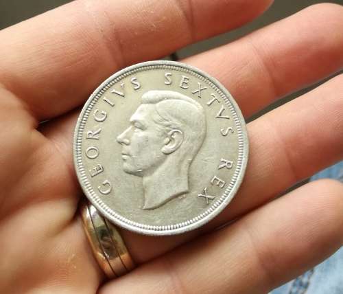 South Africa 1949 Silver 5 Shillings.
