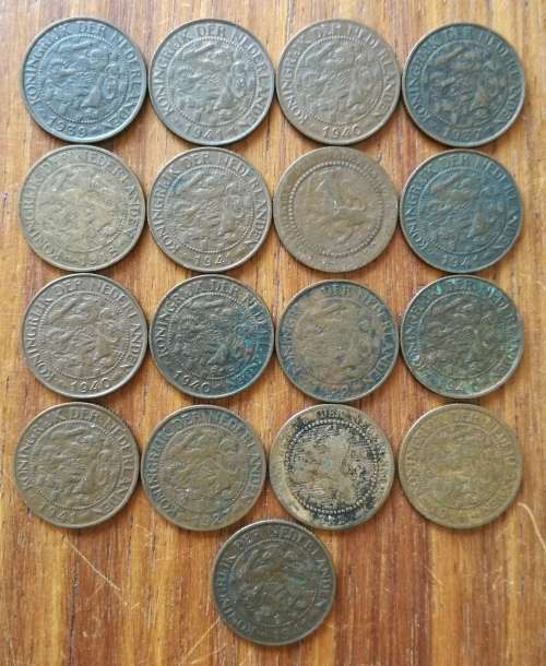 Collection of 17 Old Nederland 1 Cents.
