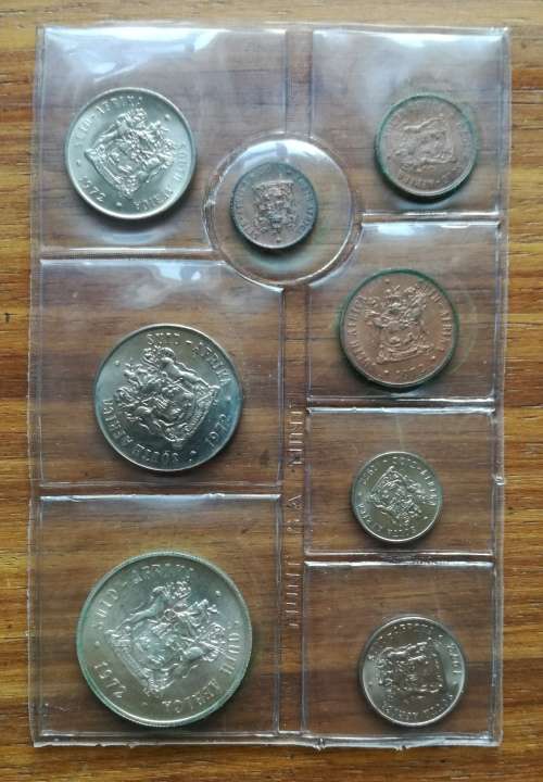 South Africa 1972 Silver one rand UNC mint pack.