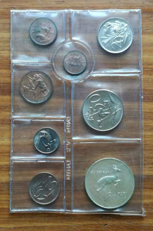 South Africa 1971 Silver one rand UNC mint pack.