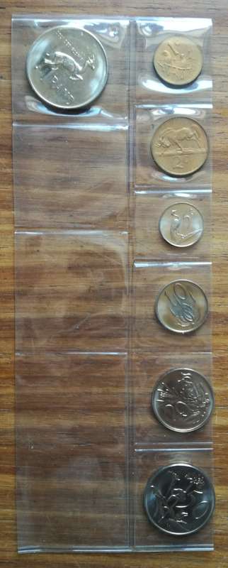 South Africa 1977-1983 UNC Coin sets. One bid takes all.