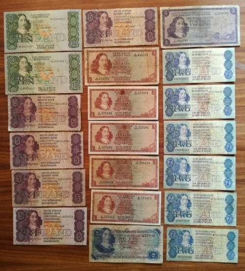 Collection of 20 old South African Bank notes.