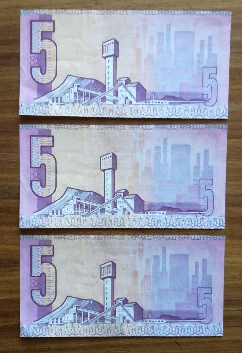 South Africa 3 consecutive number R5 bank notes.