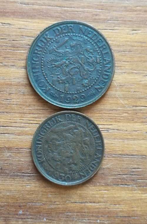 Nederland 2 1/2 cent 1929 and 1 Cent 1930. Good condition.