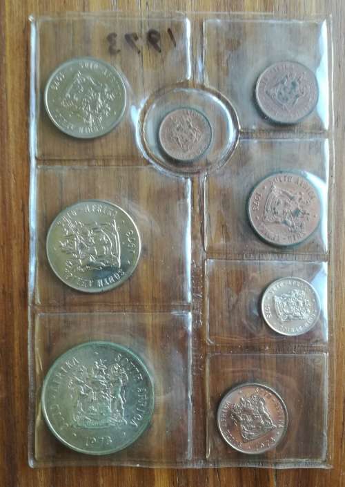 Sounds good 1973 Silver one rand UNC mint pack.