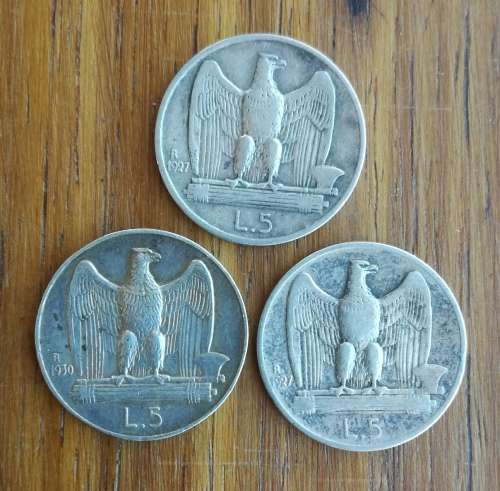 Italy collection of 3 (.835 Silver) 5 Lira coins. 15.59 Grams.