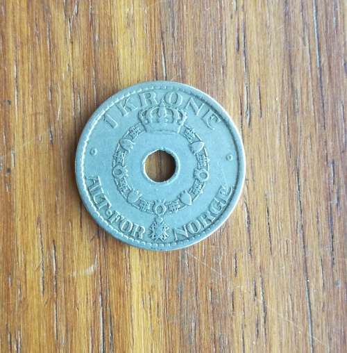 Norway 1925 1 Krone. Nice coin.