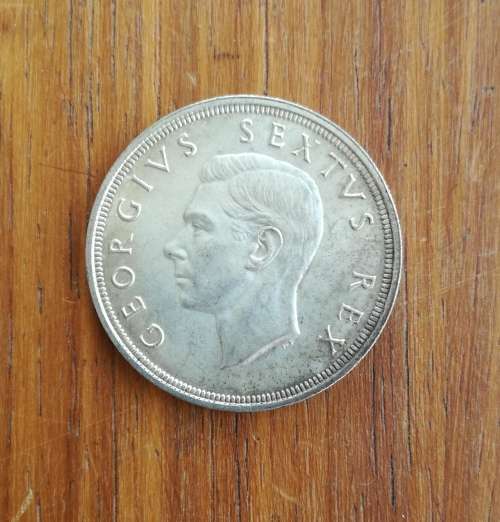 South Africa 1948 Silver 5 Shillings. Great condition.