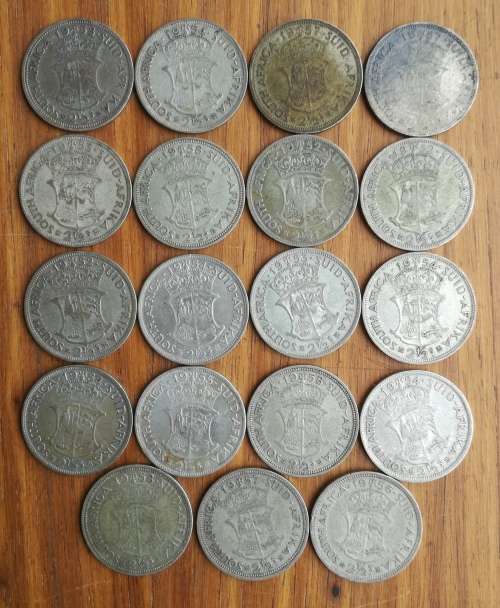 South Africa collection of 19 Silver Half Crowns. 263.75 Grams.