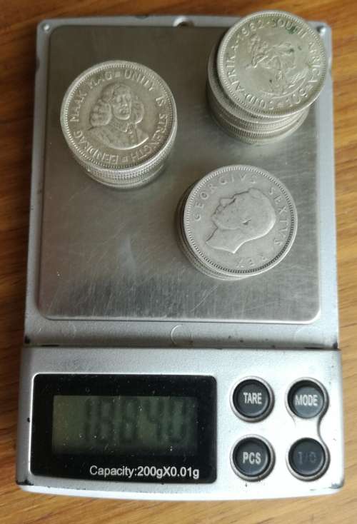 South Africa collection of 34 Silver Shillings. 188.40 grams.