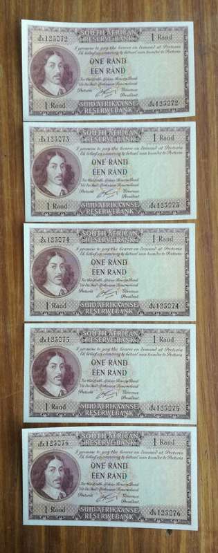 South Africa 5 Consecutive UNC Rissik old One Rand Bank notes. (072-076)