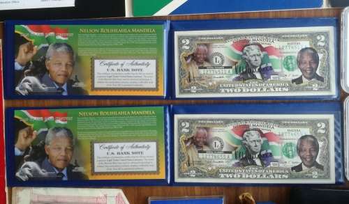 Large collection of coins, albums, bank notes and lots more.