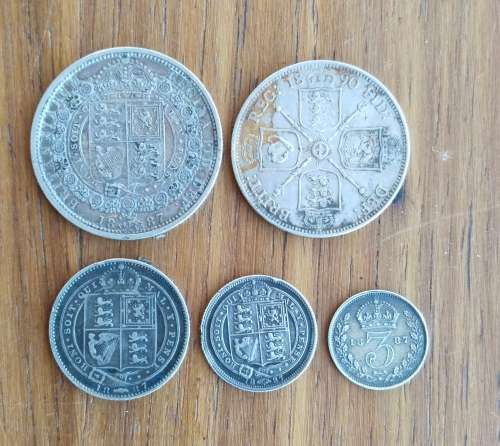 Great Britain Queen Victoria Silver Half Crown, Florin, shilling Sixpence and Threepence. Good condi