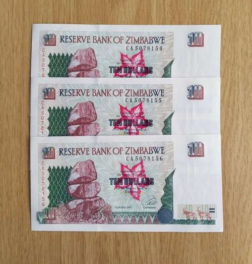 Zimbabwe 3 UNC Consecutive number Ten Dollars Bank Notes. (154-156)