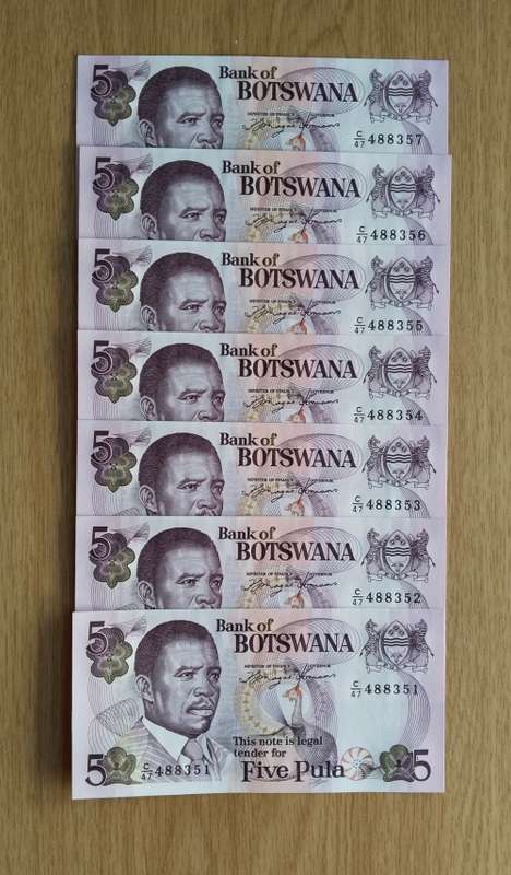 Botswana 7 UNC Consecutive number Five Pula Bank Notes. (351-357)