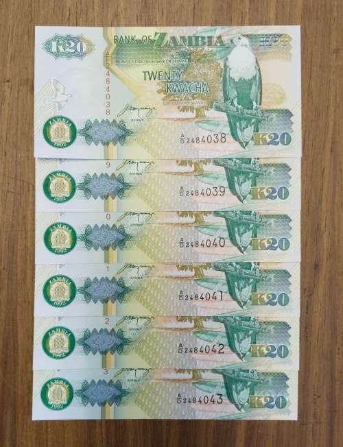 Zambia 6 UNC Consecutive number Twenty Kwacha Bank Notes. (038-043)