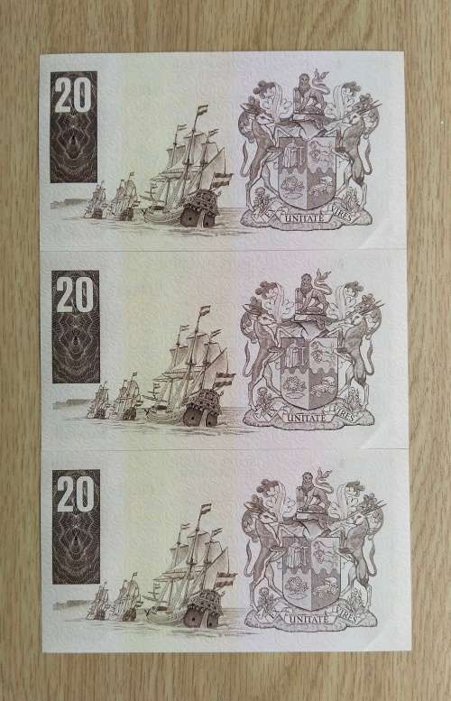 South Africa 3 UNC Consecutive number de Jongh R20 Bank Notes. (946-948)