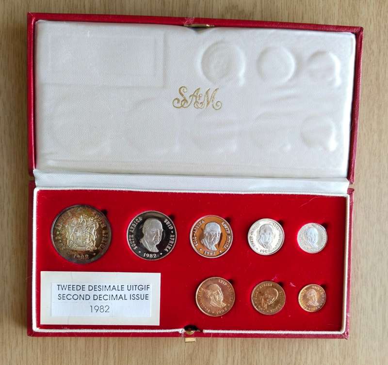 South Africa 1982 Silver one Rand Proof set.