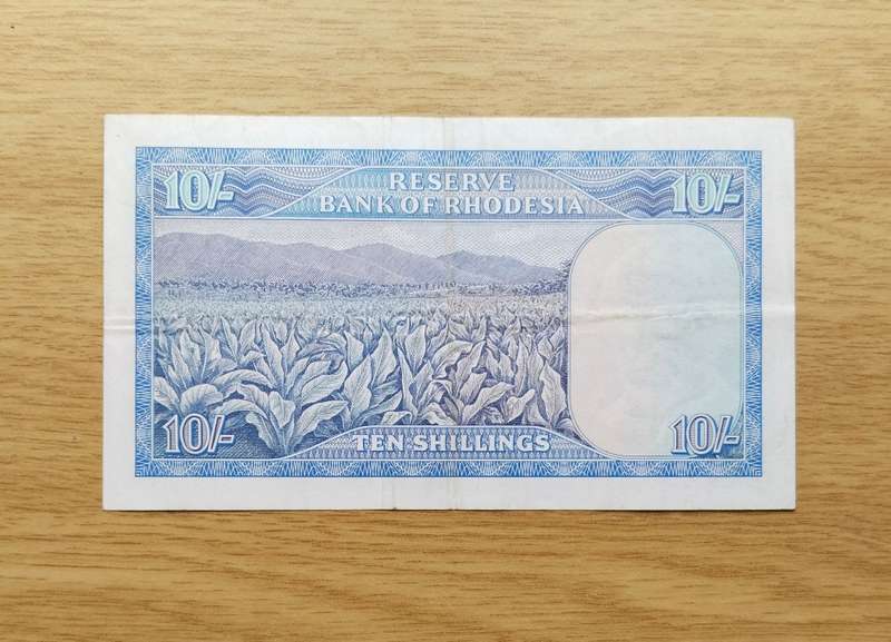Rhodesia 1st June 1966 Old Ten Shillings Bank Note. (059)