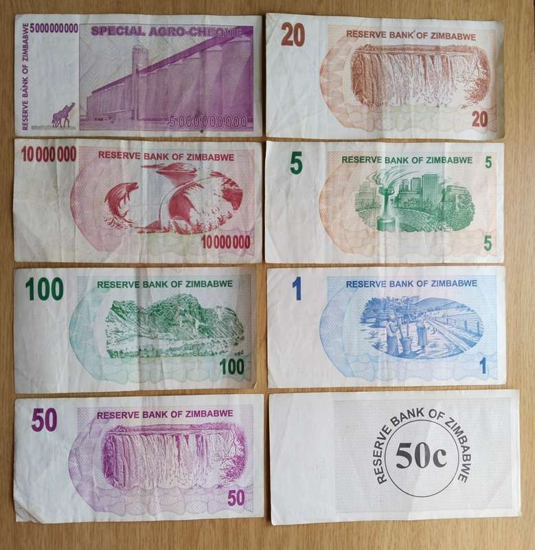 Reserve Bank of Zimbabwe Collection of 8 Different Denomination Bank Notes.