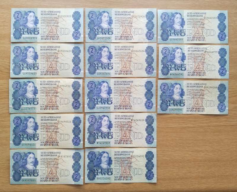 South Africa collection of 13 old R2 Bank Notes.