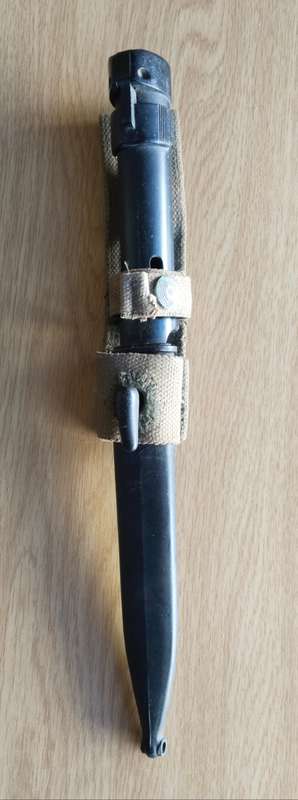 S.A.N.D.F. Old R1 Rifle original Bayonet and Scabbard. No. 02593