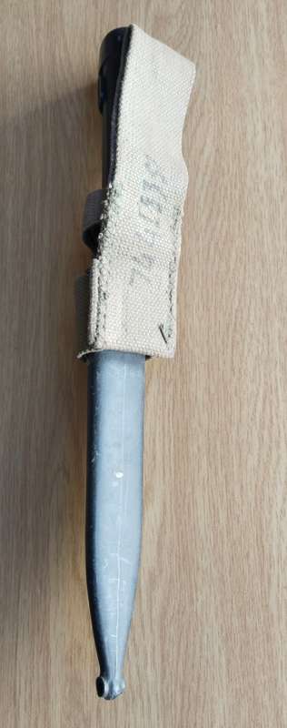 S.A.N.D.F. Old R1 Rifle original Bayonet and Scabbard. No. 02593